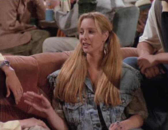 Phoebe Buffy (Lisa Kudrow) dans l'épisode pilote de Friends. La même dès le début !