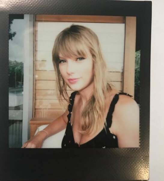 Taylor Swift en polaroid 