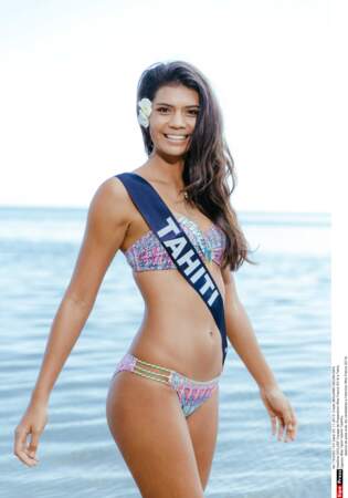 Miss Tahiti, Vaimiti Teiefitu lors de la séance photo en maillot de bain
