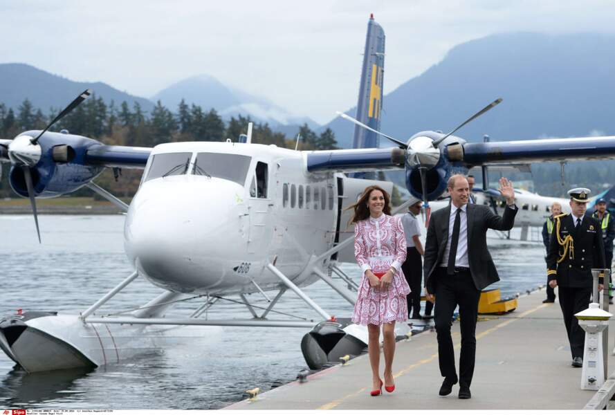 Le couple s'en va visiter Vancouver en hydravion s'il vous plait !