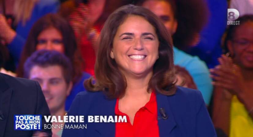 Dans la famille Touche pas à mon poste, nous avons la bonne maman : Valérie Benaïm...