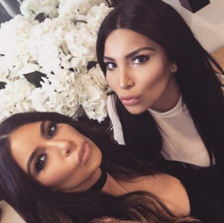 Kim Kardashian a rencontré son sosie. BLUFFANT ! 