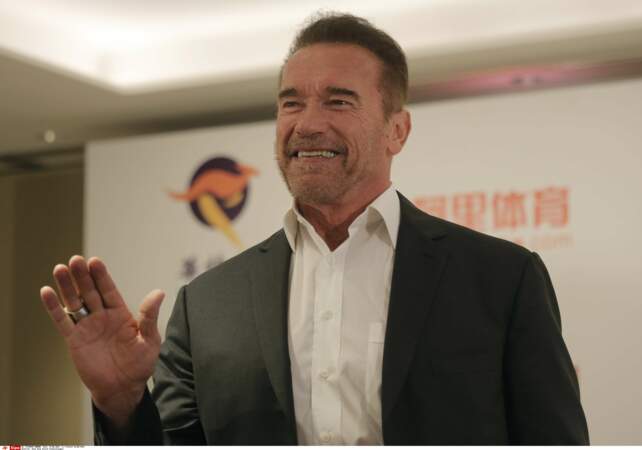 S pour Schwarzenegger ! Voici son papa, alias Monsieur Terminator. 