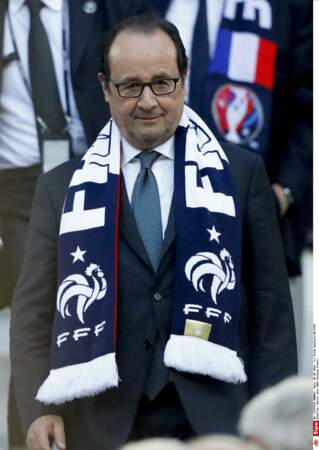 Pour cette demi-finale, François Hollande avait sorti son écharpe de supporter