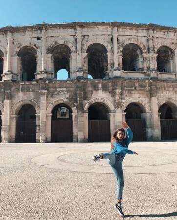 La rappeuse Chilla et son étonnante pose à Rome