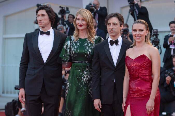 Adam Driver, Laura Dern, Noah Baumbach et Scarlett Johansson pour le film Marriage Story