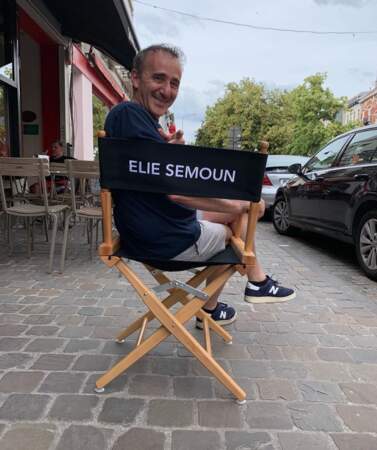 Elie Semoun avait droit à sa première chaise de réalisateur. 
