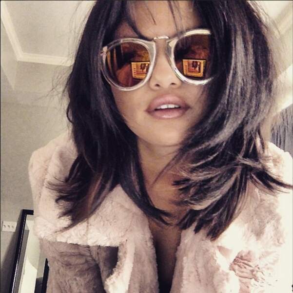 Sympa le look rétro de Selena Gomez !