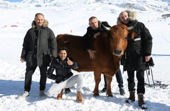 Mais les peoples filent aussi à la montagne pour le cinéma. L'équipe de La Vache au Festival de l'Alpe d'Huez.
