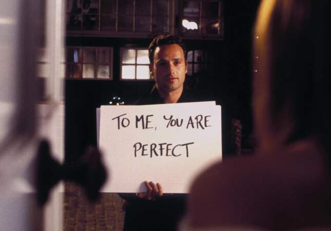 2003. Dans Love Actually, Andrew Lincoln incarne Mark, éperdument amoureux de Juliet, la femme de son meilleur ami…