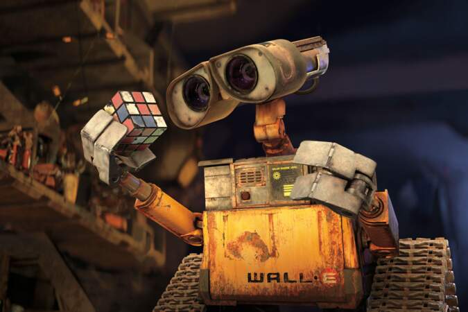 Encore un robot qui n'est pas doté de la parole. Il ne prononce que son nom : "Wall-E".
