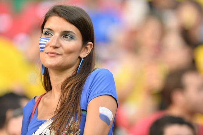 Une supportrice de la Grèce... avant le drame et l'élimination de son équipe