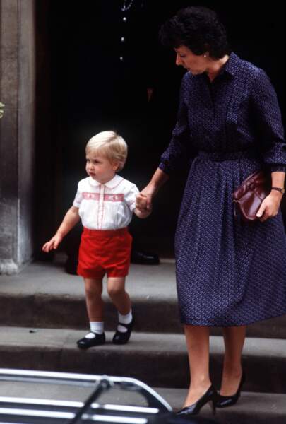 Flashback: c'est dans cette tenue qu'en 1984 le prince William avait été voir son frère nouveau-né Harry, à St Mary