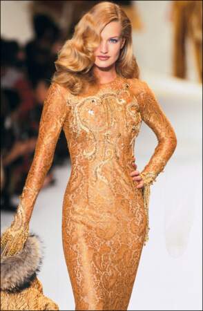 Toute en or pour Dior en 1994.