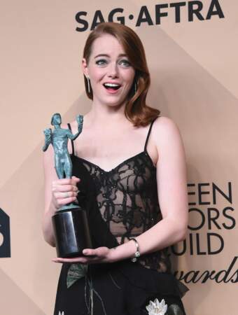Emma Stone est surprise, mais pourtant son rôle dans La La Land a déjà été récompensé plusieurs fois ! 