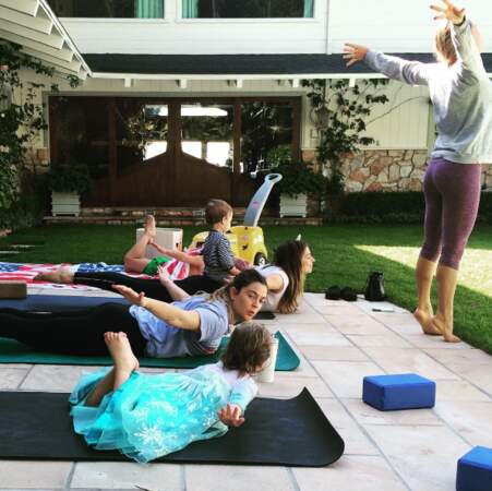 Drew Barrymore, elle, participe même à des cours collectifs mère-fille. 