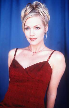 En 1990, le public découvre Jennie Garth dans la série Beverly Hills 
