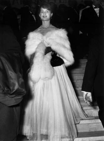 Brigitte Bardot apparaît au festival en 1953, c'est le début d'une très grande carrière