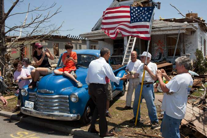 29 mai 2011 : le Président rend visite aux victimes d'un ouragan dans le Missouri