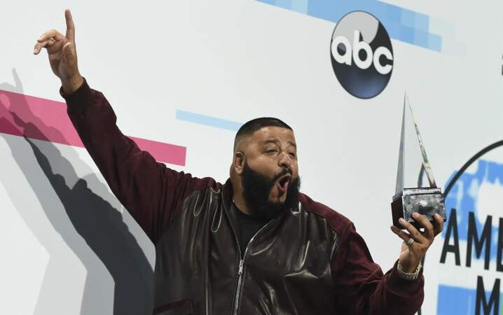 DJ Khaled était très très content de recevoir le prix de la meilleure chanson hip-hop de l'année 