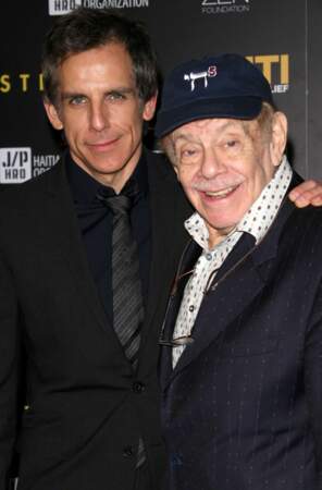 Les acteurs Ben Stiller et Jerry Stiller. 