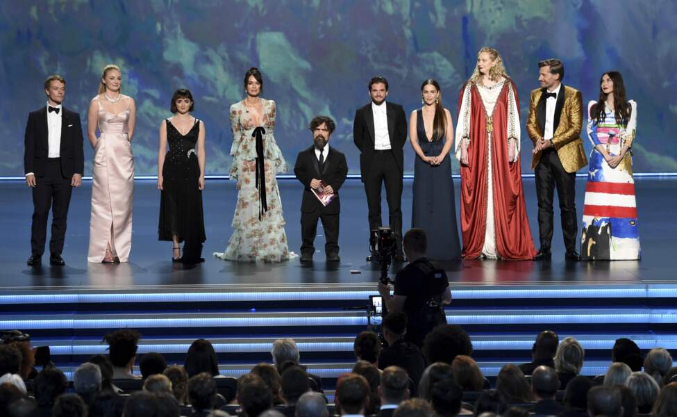 La 71e cérémonie des Emmy Awards a permis aux acteurs de Game of Thrones de se retrouver tous ensemble sur leur 31…