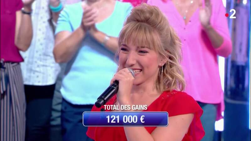 N°30 Sarah avec 121 000 € et 33 victoires