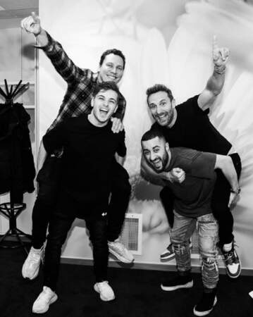 Les DJ Martin Garrix, David Guetta, Joseph Capriati et Tiësto ont joué à saute-mouton.