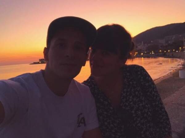 Les amoureux Grégoire Lyonnet et Alizée ont fait un selfie à Ajaccio. 