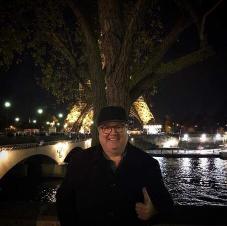 Eric Stonestreet a eu une superbe vue sur la Tour Eiffel. 