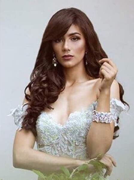 Miss Honduras : Ana Grisell Romero