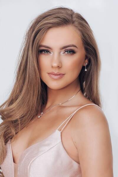 Miss Pays de Galles : Gabriella Jukes 