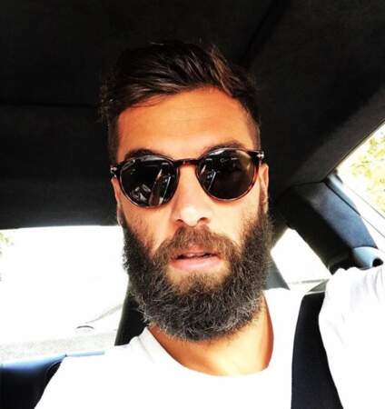 Benoît Paire affiche sa grosse barbe