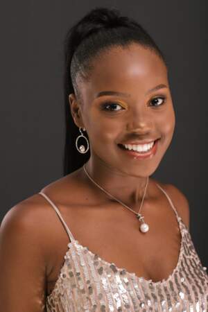 Miss Angola : Salett Miguel 