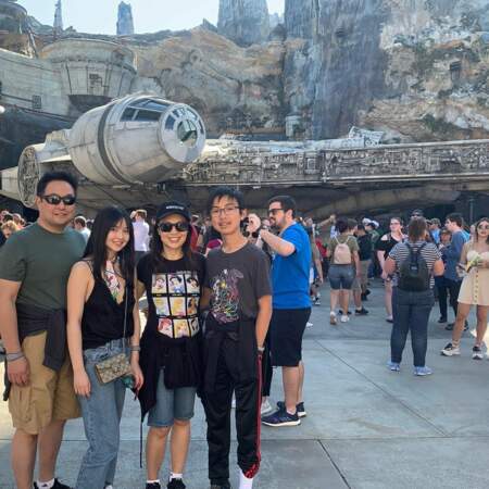 Ming-Na Wen (Marvel : les agents du SHIELD) est allée voir des attractions Star Wars en famille