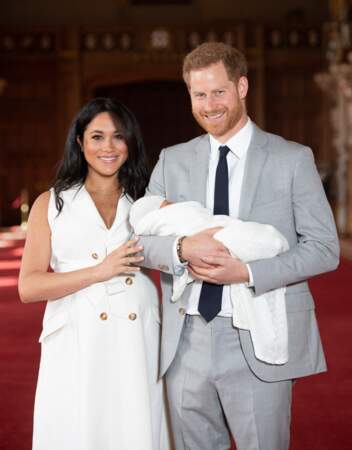 Première photo d'Archie Mountbatten-Windsor, le fils du  Duc et la Duchesse de Sussex. Né le 06 mai 2019 c'était une des naissances les plus attendues de l'année 2019