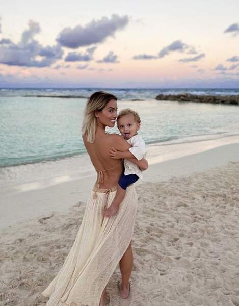 C'est l'amour à la plage pour Manon et son fils Tiago