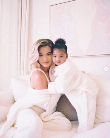 Tout aussi craquant : Khloé Kardashian et sa fille True.
