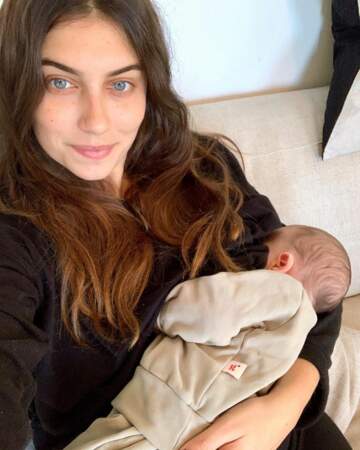 C’est sur son instagram que la comédienne Paloma Coquant (« Munch ») a partagé son bonheur d’être maman avec ce cliché légendé "Ma grève à moi: n’avoir de l’amour plus que pour toi"
