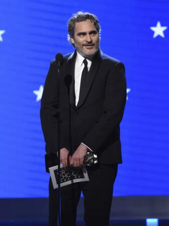 Carton plein pour Joaquim Phoenix, le comédien a gagné le trophée du Meilleur acteur grâce à sa performance dans Joker