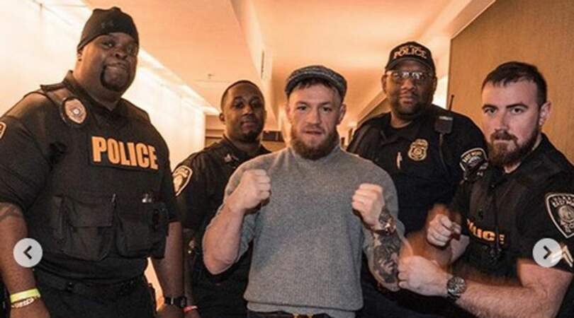 Visiblement, le champion de MMA n'a plus trop de souci avec la police