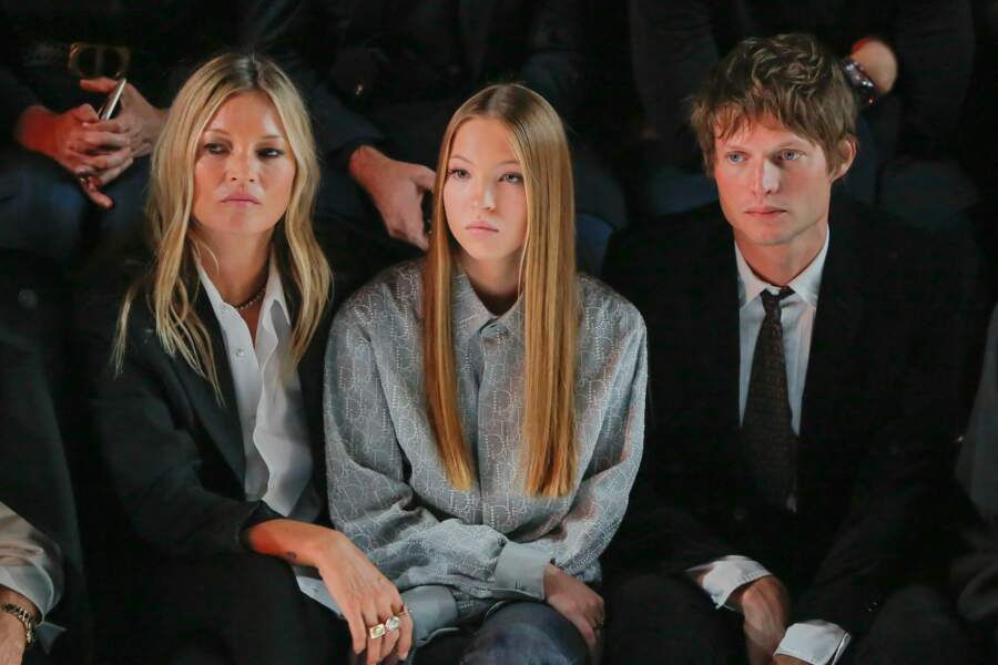 Sortie en famille pour Kate Moss au défilé Dior Homme, avec sa fille Lila Grace et son compagnon, le comte Nikolai Von Bismarck