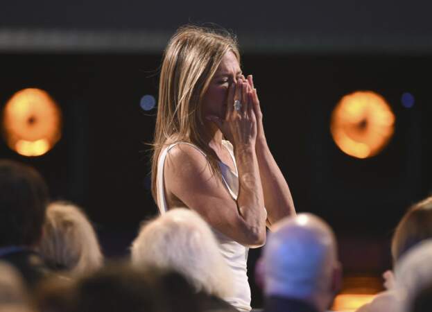 Jennifer Aniston, émue de remporter le trophée de la meilleure actrice dans une série dramatique pour "The Morning Show"