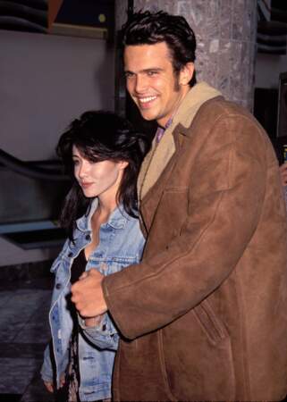 Shannen Doherty avec son premier mari, Ashley Hamilton, en 1993 : moins d'un an de mariage ! 