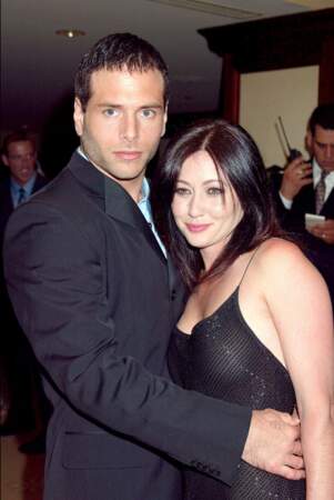 En 2002, l'actrice épouse le producteur Rick Salomon à Las Vegas, une union qui durera neuf mois