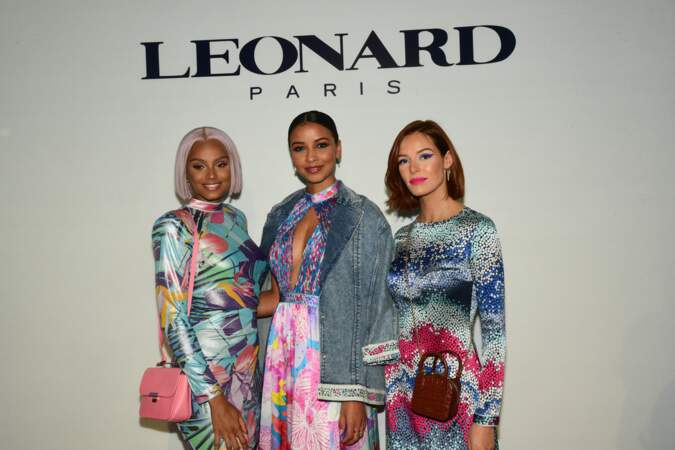 Alicia Aylies, Flora Coquerel et Maëva Coucke au défilé Leonard pendant la Fashion Week le 27 février 2020