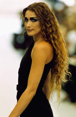1997 Regard de braise et chevelure  botticellienne, pour Chanel