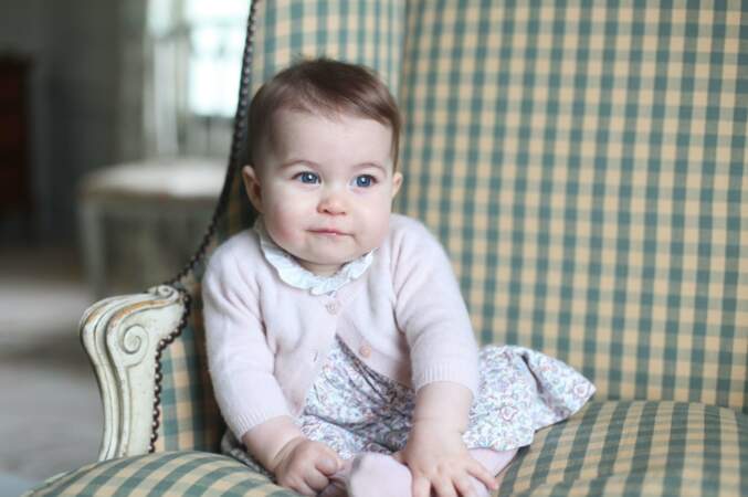 Kate immortalise les 6 mois de sa ravissante petite fille 