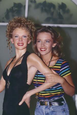 Non ce n'est pas Dannii, la soeur de Kylie, mais son double en cire au musée Madame Tussaud (1989)