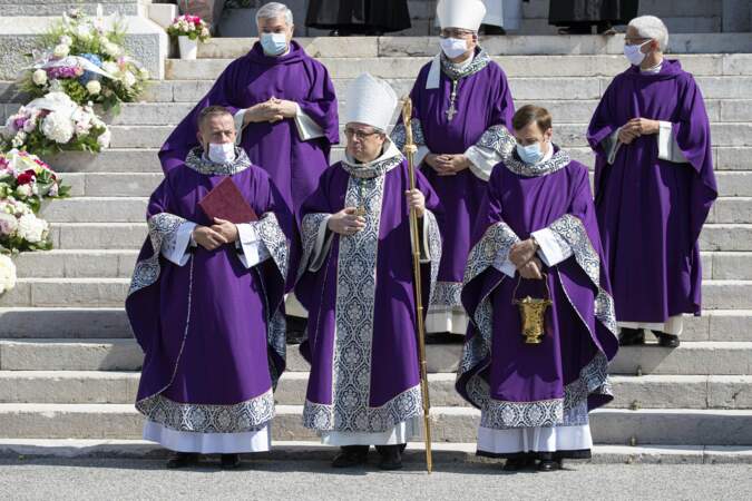Monseigneur David, nouvel archevêque de Monaco a accueilli la famille princière